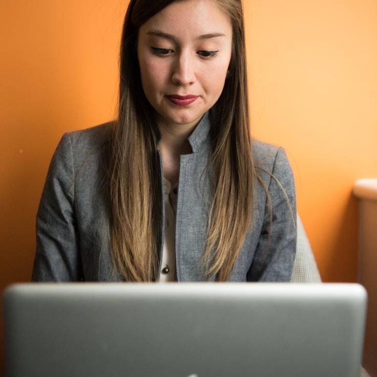 Collaborative mobile app development workflow